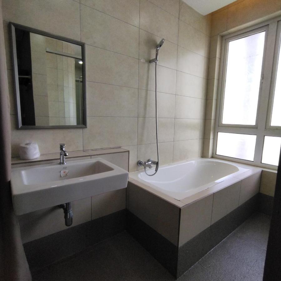 Octagon Premium Ipoh Town Center 2Br 121 By Grab A Stay Екстер'єр фото